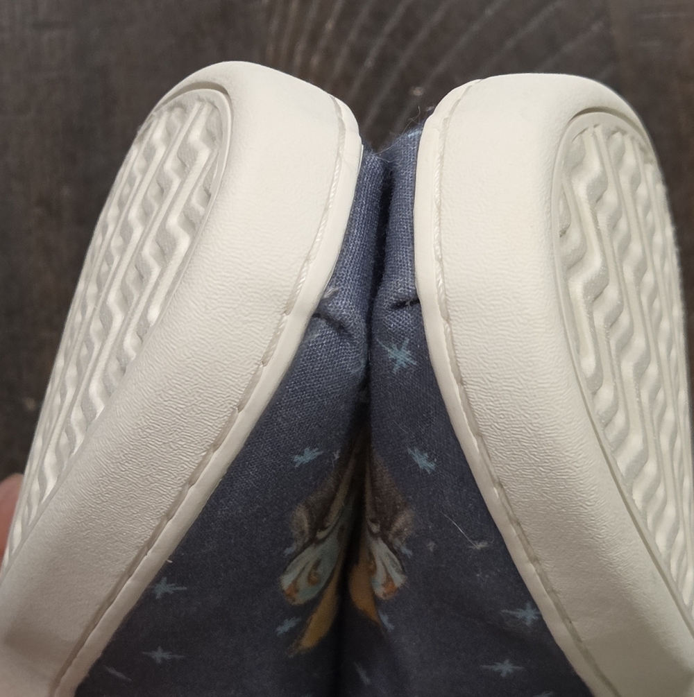 Snow White TOMS Limited Edition - Picture 12 of 14